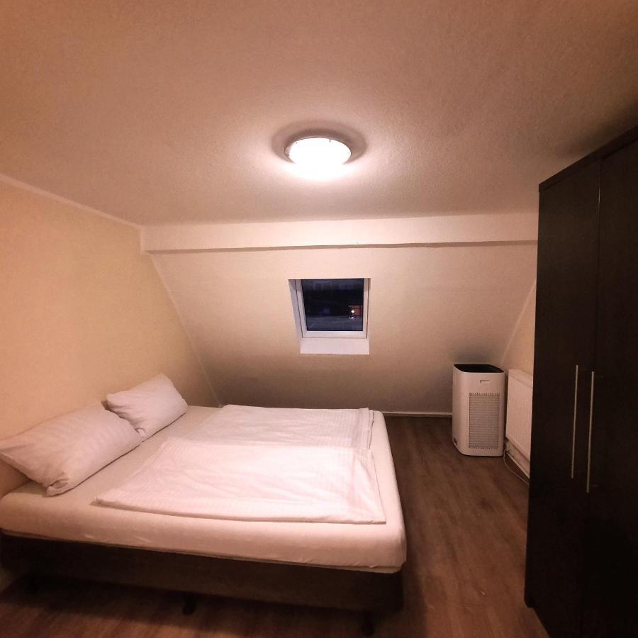 Hotel Ariana Кельн Екстер'єр фото